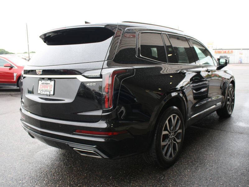 2022 Cadillac XT6 Sport