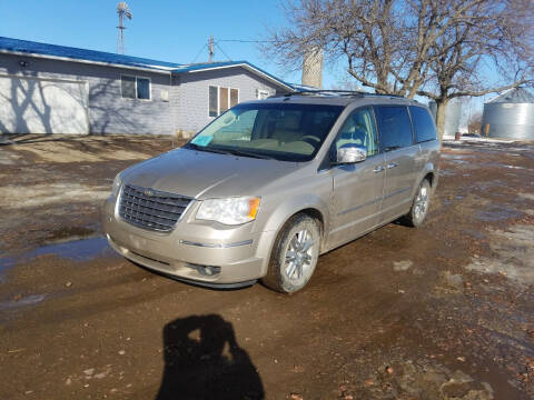 2008 Chrysler Town and Country for sale at B&M Auto Sales and Service LLP in Marion SD