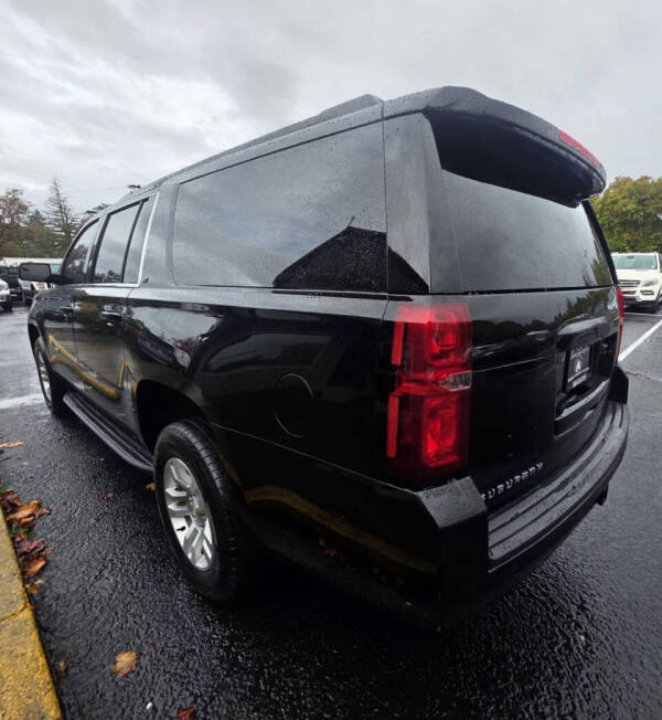 2019 Chevrolet Suburban LT