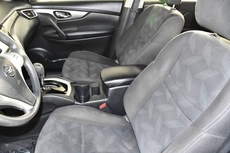 2015 Nissan Rogue