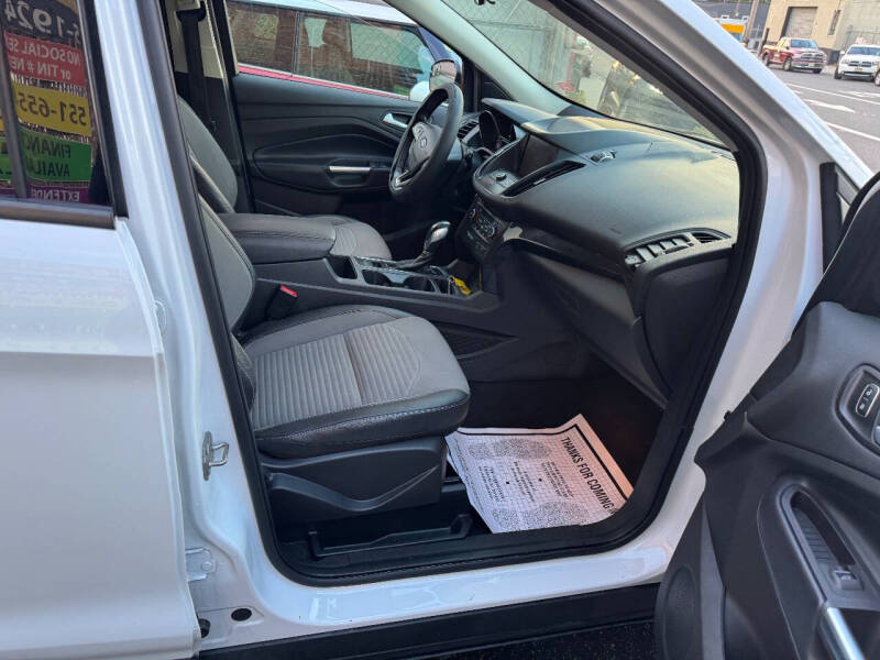 2019 Ford Escape SE