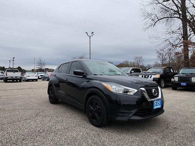 2020 Nissan Kicks S