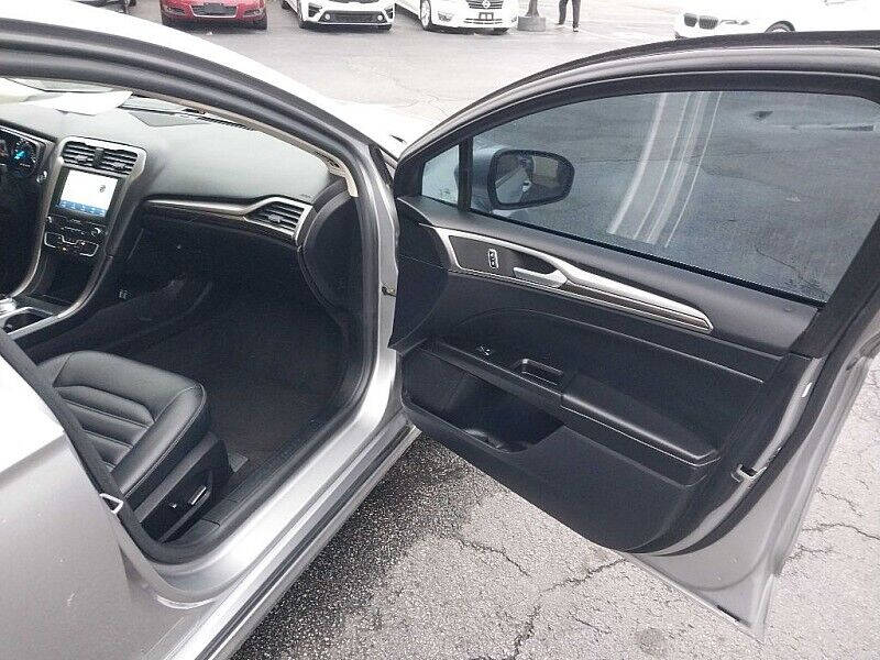 2020 Ford Fusion SEL