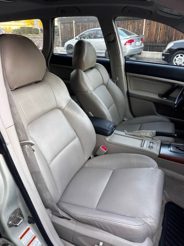 2005 Subaru Outback 2.5 XT Limited