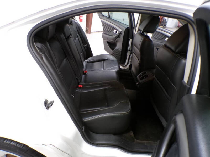 2012 Ford Taurus SEL
