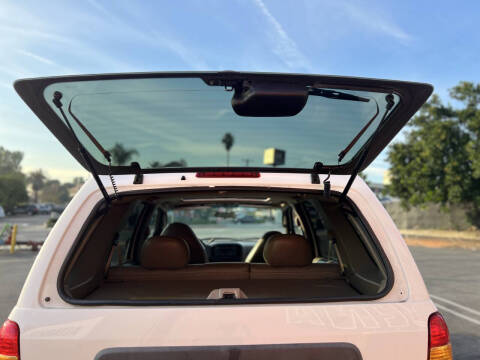 2001 Ford Escape XLT