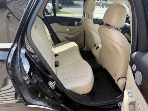 2017 Mercedes-Benz GLC GLC 300 4MATIC