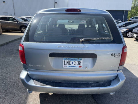 2003 Dodge Grand Caravan SE