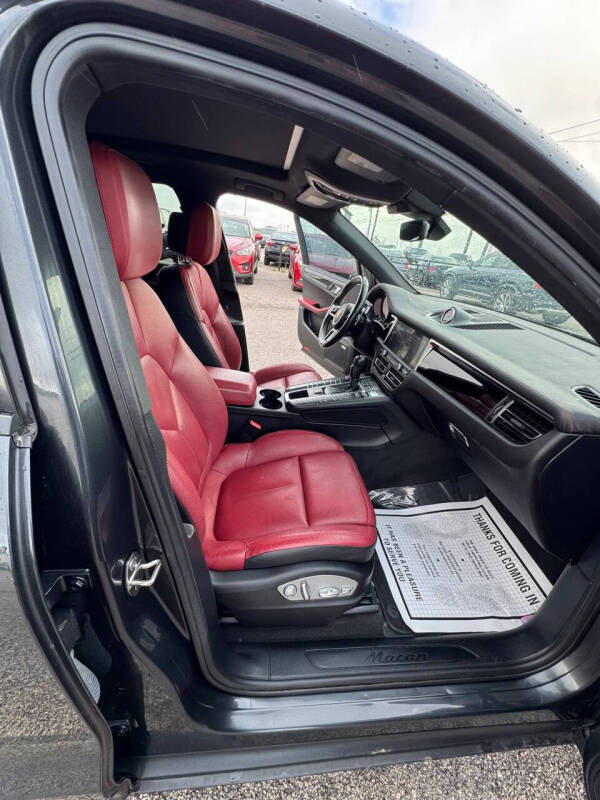 2019 Porsche Macan
