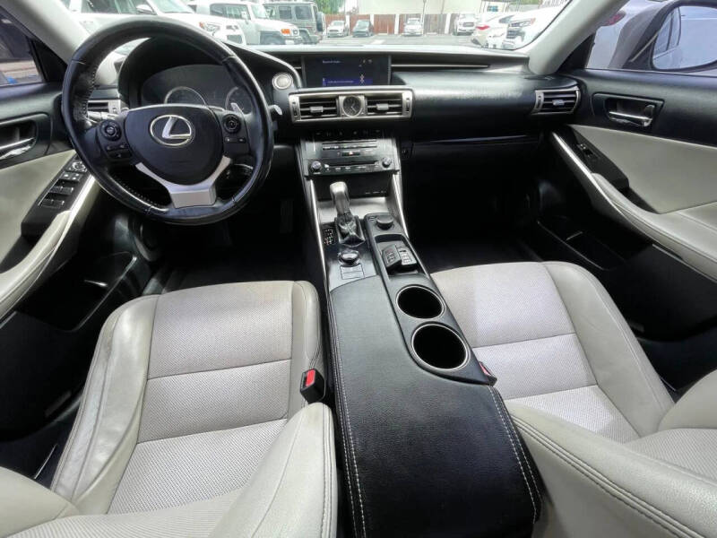 2014 Lexus IS 250