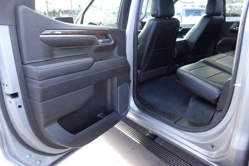 2023 GMC Sierra 1500 Elevation Standard