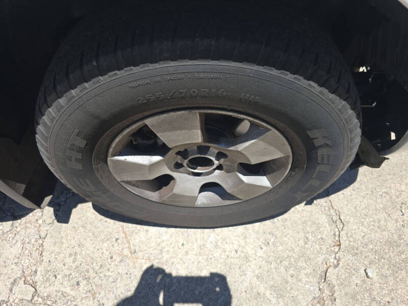 2005 Nissan Pathfinder SE