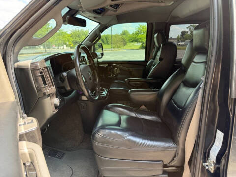 2020 GMC Savana 2500