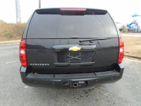 2013 Chevrolet Suburban LT