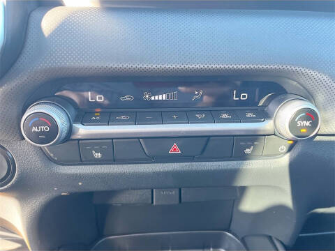 2025 Mazda CX-50 2.5 S Premium