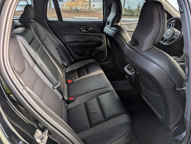 2020 Volvo V60 T5 R-Design