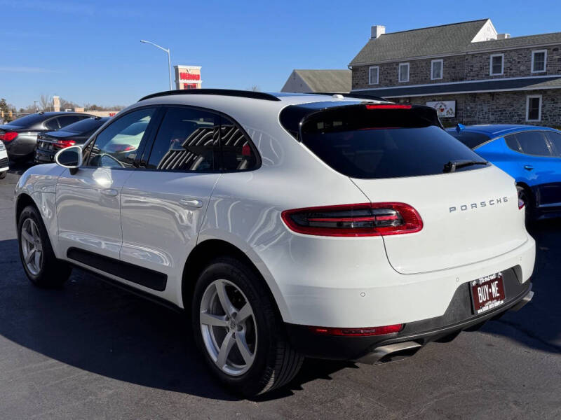 2018 Porsche Macan