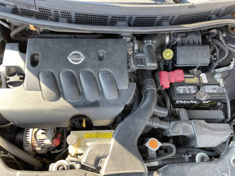 2011 Nissan Versa 1.8 SL