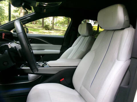 2024 Cadillac LYRIQ Sport 1