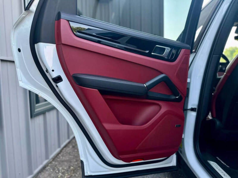 2020 Porsche Cayenne