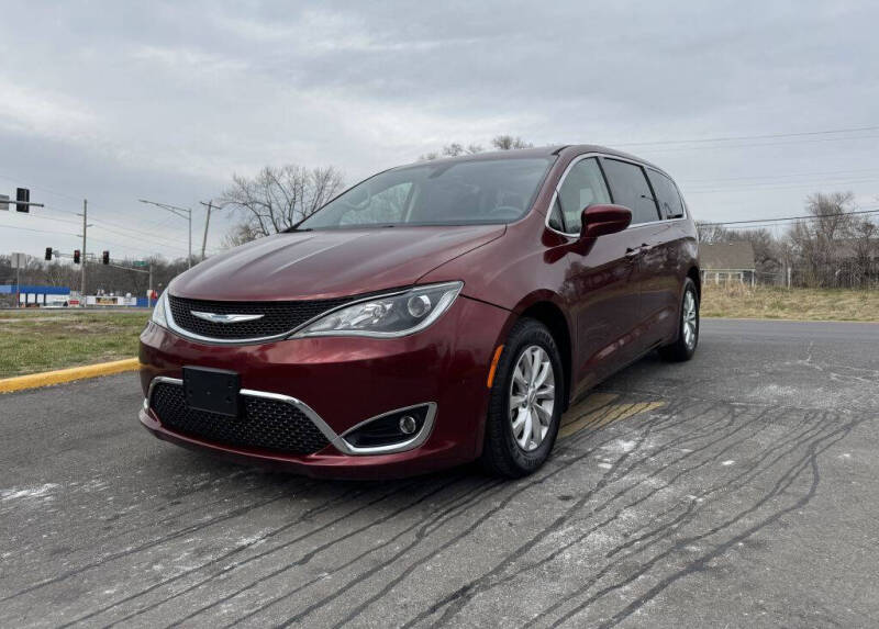 2018 Chrysler Pacifica Touring Plus