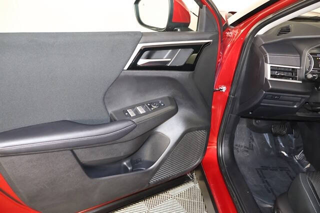 2024 Mitsubishi Outlander ES