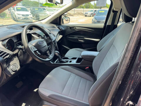 2019 Ford Escape S