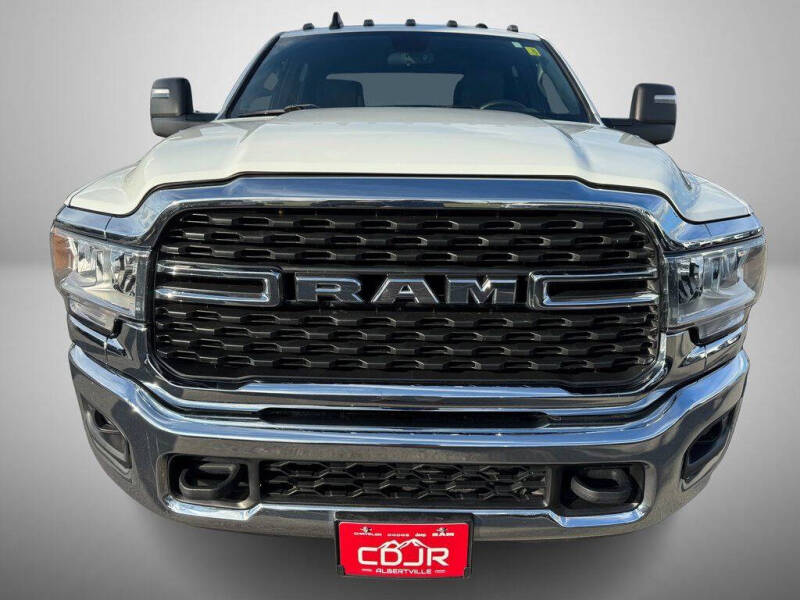 2024 RAM 3500 SLT