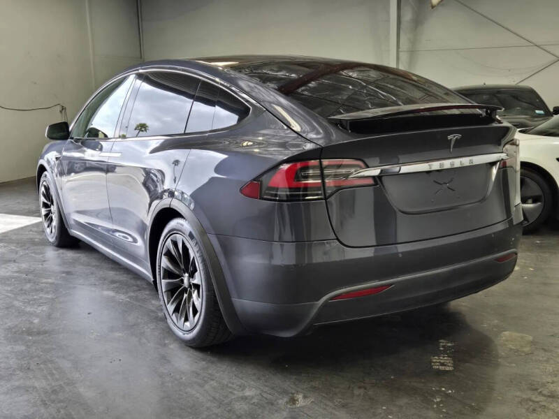2019 Tesla Model X 100D