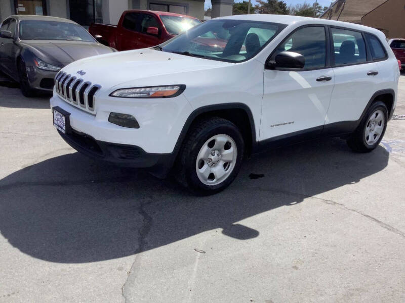 2017 Jeep Cherokee Sport