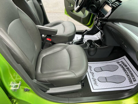 2015 Chevrolet Spark EV 2LT