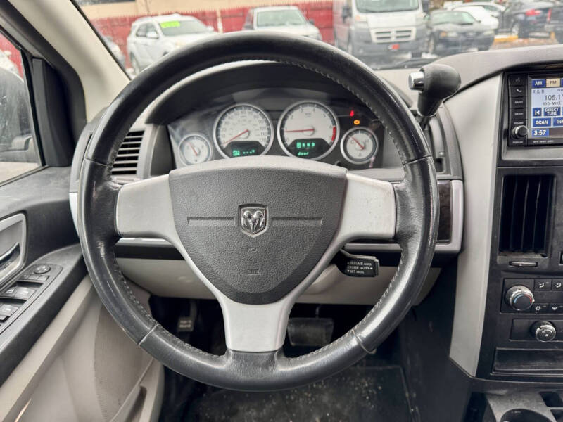 2010 Dodge Grand Caravan Crew