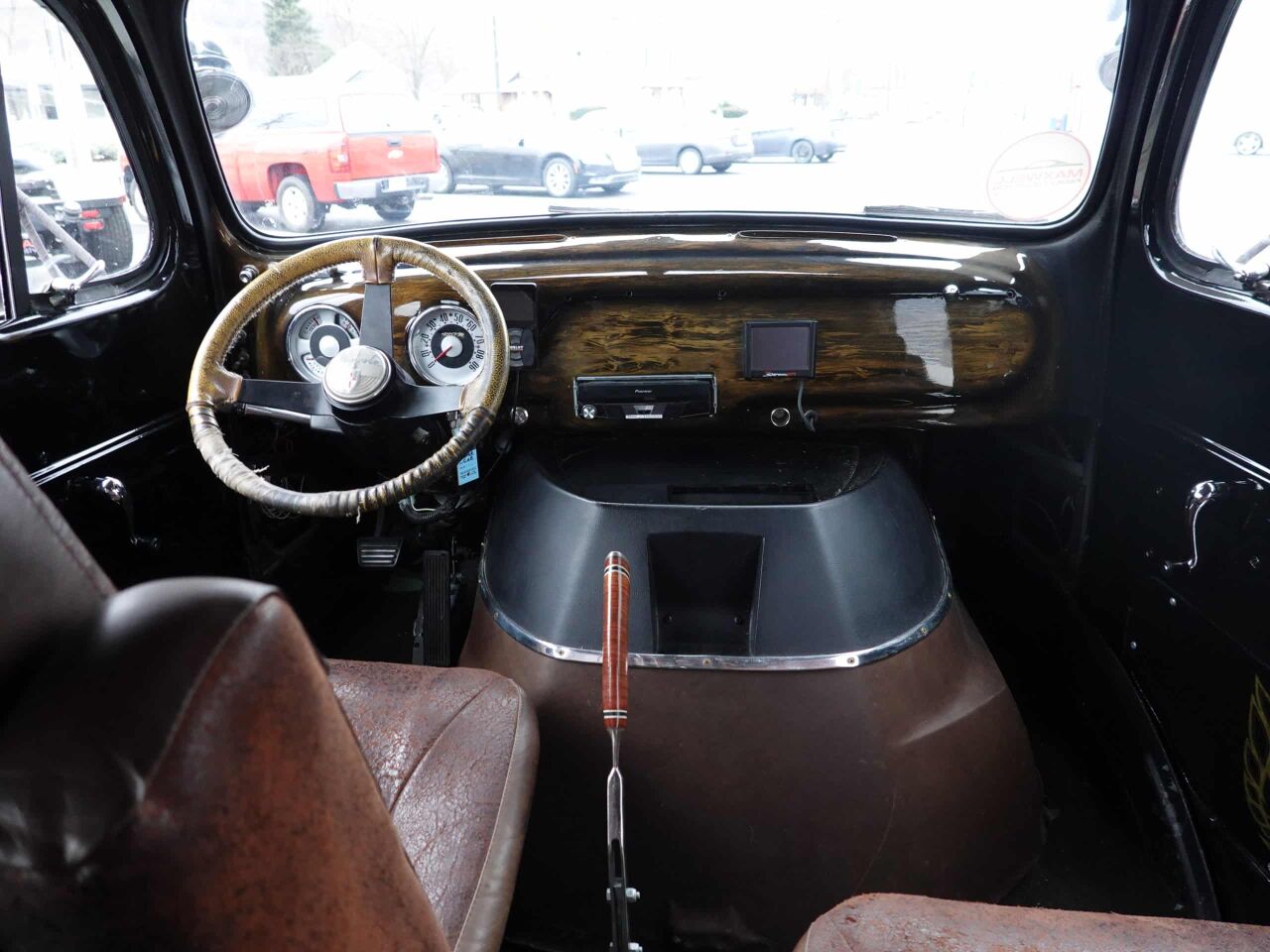 1951 Ford Custom 21