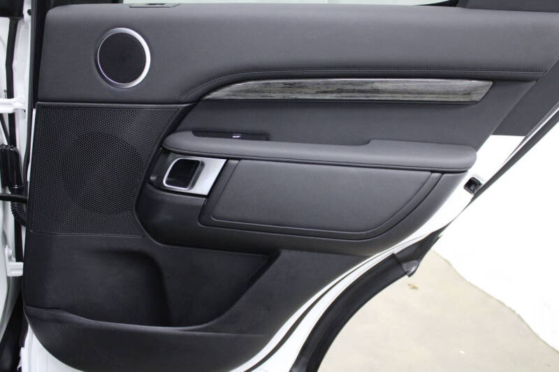 2020 Land Rover Discovery HSE