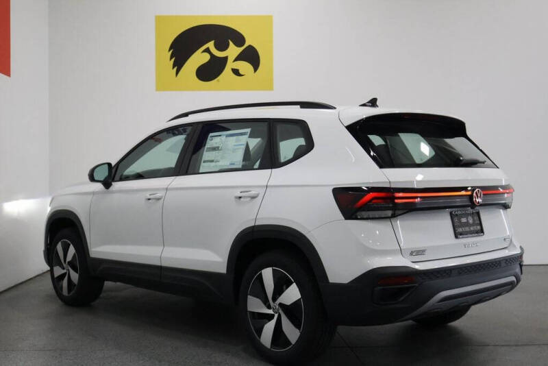 2025 Volkswagen Taos S 4Motion