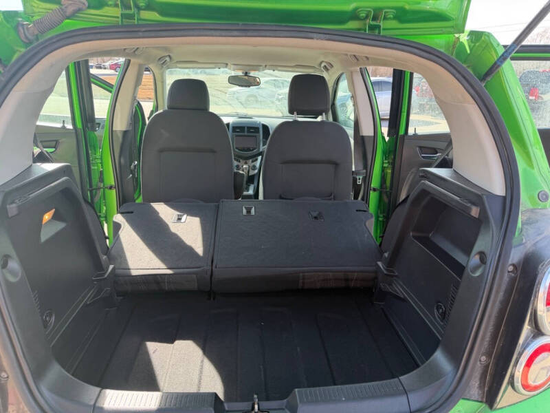 2016 Chevrolet Sonic LT Auto