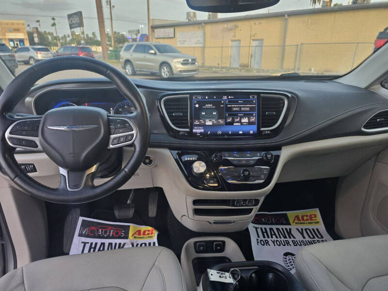 2021 Chrysler Pacifica Touring L