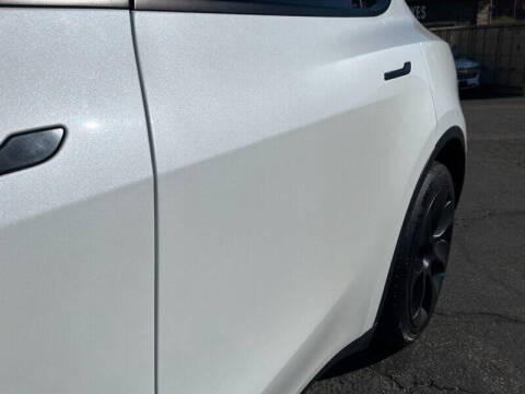 2022 Tesla Model Y Long Range