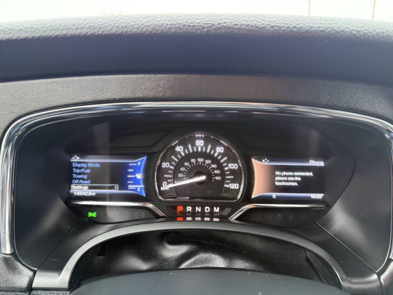 2017 Lincoln Navigator L Select