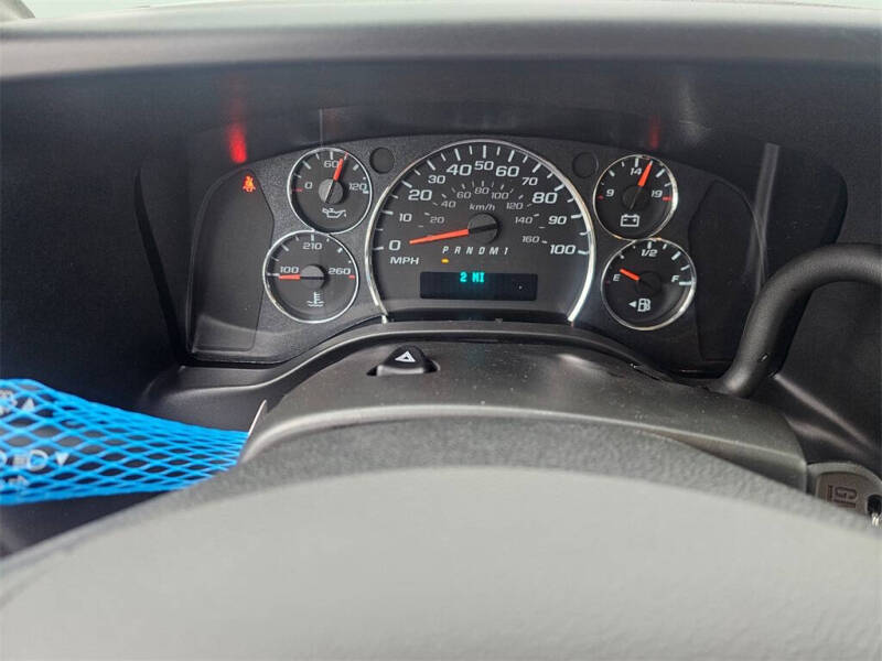 2025 Chevrolet Express 2500