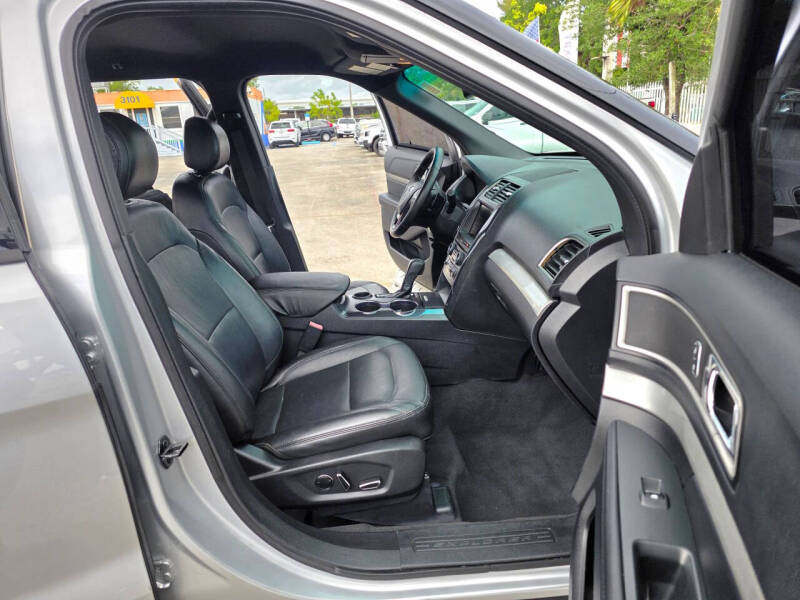 2016 Ford Explorer XLT