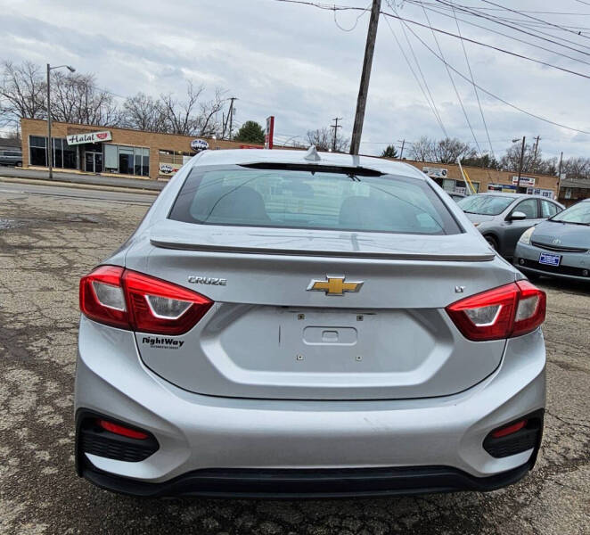 2016 Chevrolet Cruze LT Auto