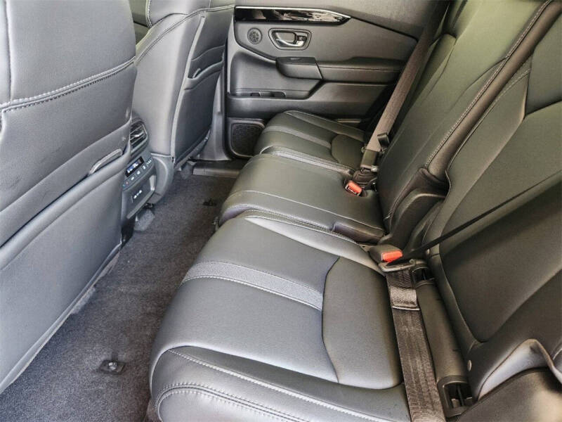 2025 Honda Pilot Touring