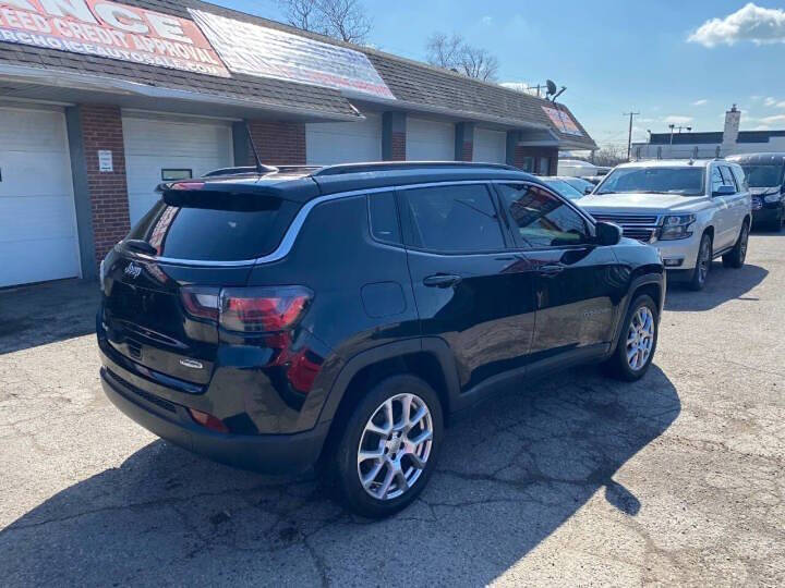 2022 Jeep Compass Latitude Lux