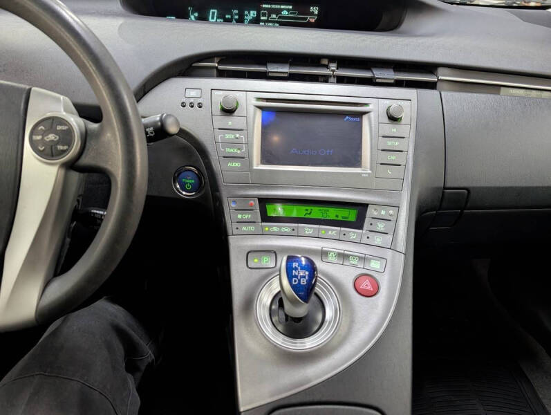 2012 Toyota Prius Two