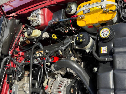 2004 Ford Mustang GT Deluxe