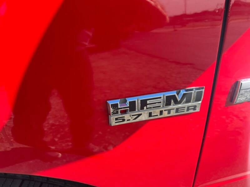 2012 RAM 1500 ST