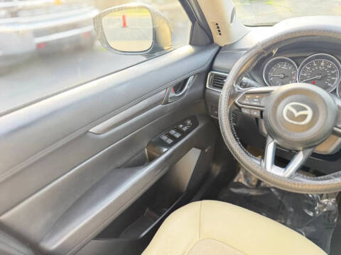 2017 Mazda CX-5 Touring