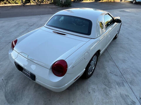 2002 Ford Thunderbird Deluxe