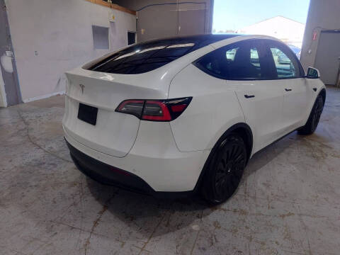 2021 Tesla Model Y Standard Range